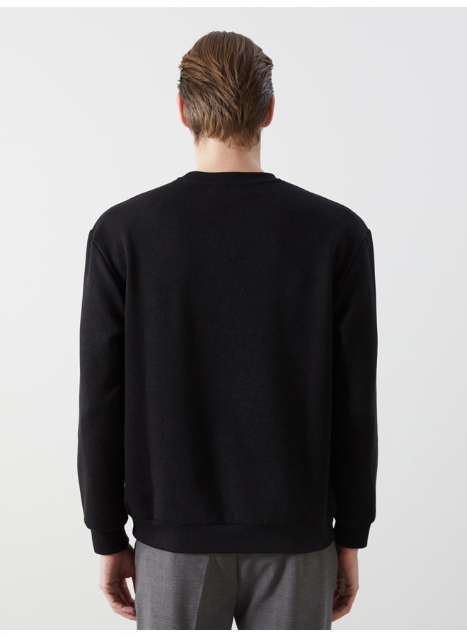 LC WAIKIKI Crew Neck Long Sleeve Men's Sweatshirt - Image 4