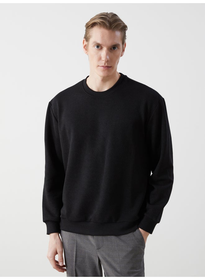 LC WAIKIKI Crew Neck Long Sleeve Men's Sweatshirt - Image 1
