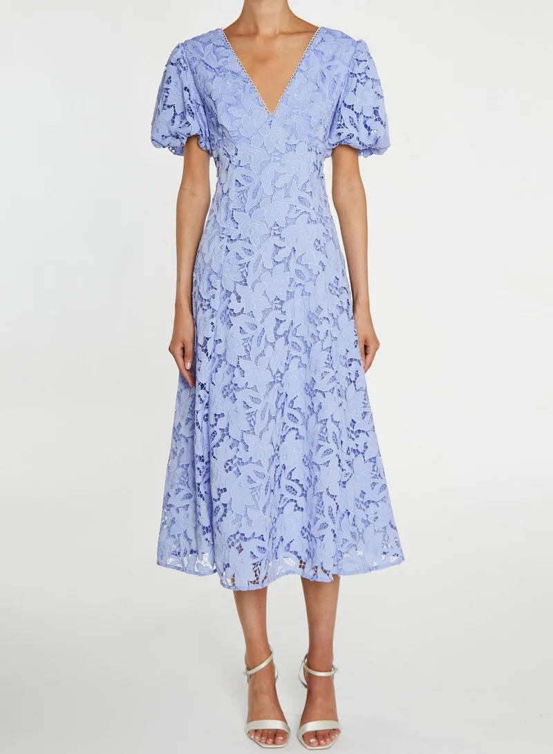 ترو ديكادينس Harley Cornflower-Blue Cutwork Lace V-Neck Midi-Dress
