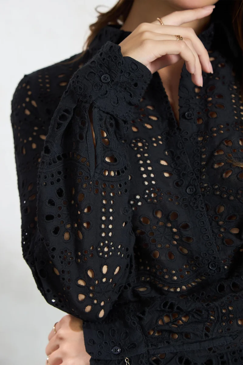فيرجيو Cotton Black Vacation Boxy Shirts With Scallop Hem for Women