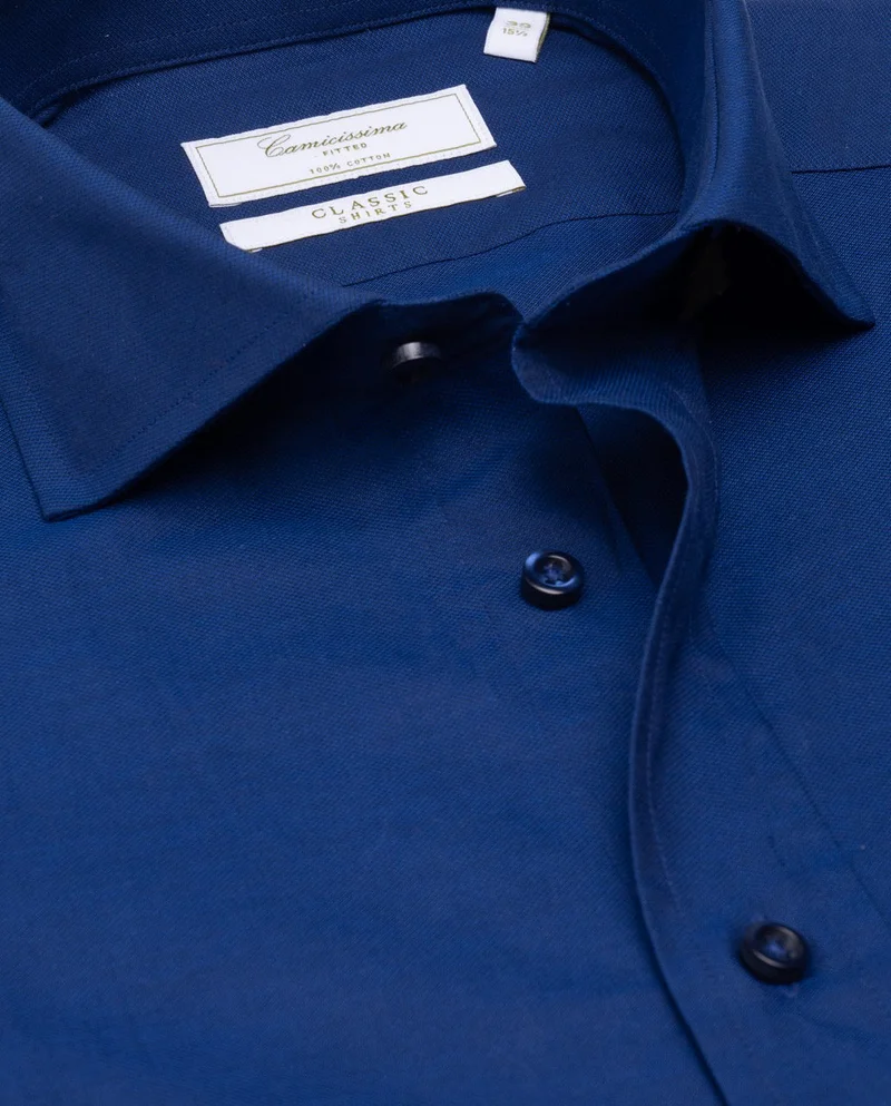 كاميتشسما قميص كلاسيكي أزرق داكن ضيق بقماش دوبي
