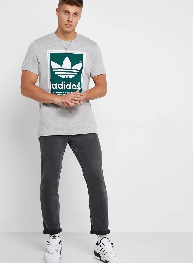 adidas Originals Trefoil Filled Label T-Shirt