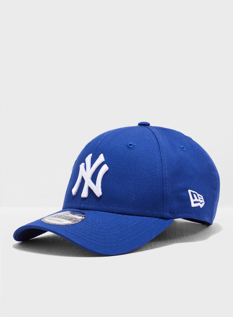 NEW ERA 9Forty League Basic New York Yankees Cap  - Image 1