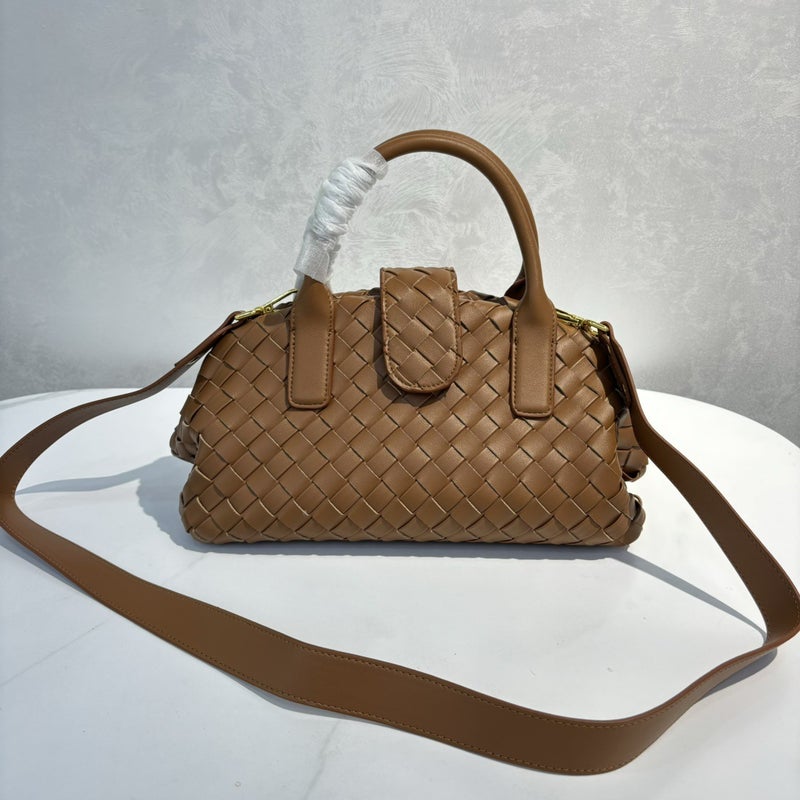 Dumpling Bag Cowhide Woven Handbag Casual Shell Bag Fashion Easiest For Match Commuting Messenger Handbag - Image 1