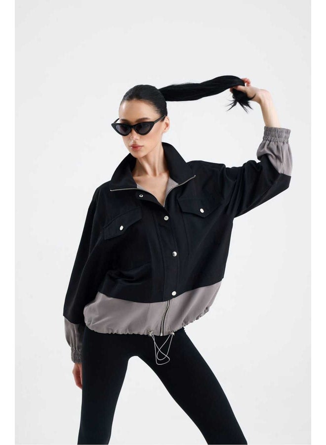 GACACOLLECTION AFITOS Double-Color Detailed Zip Short Trench Coat. - Image 3