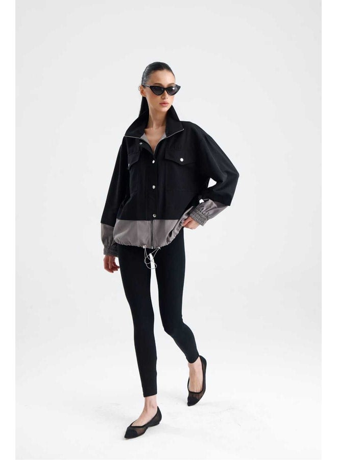 GACACOLLECTION AFITOS Double-Color Detailed Zip Short Trench Coat. - Image 1