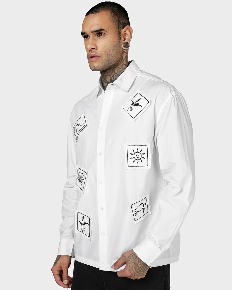 بيواكوف Men's White Embroidered Applique Oversized Shirt