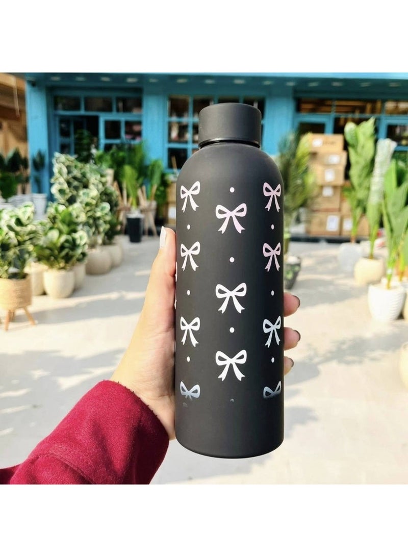 Double-walled stainless steel thermal water bottle with a Venukat embossed design, food-grade metal body thermal bottle for everyday use, 500ml capacity (black color) - Image 3