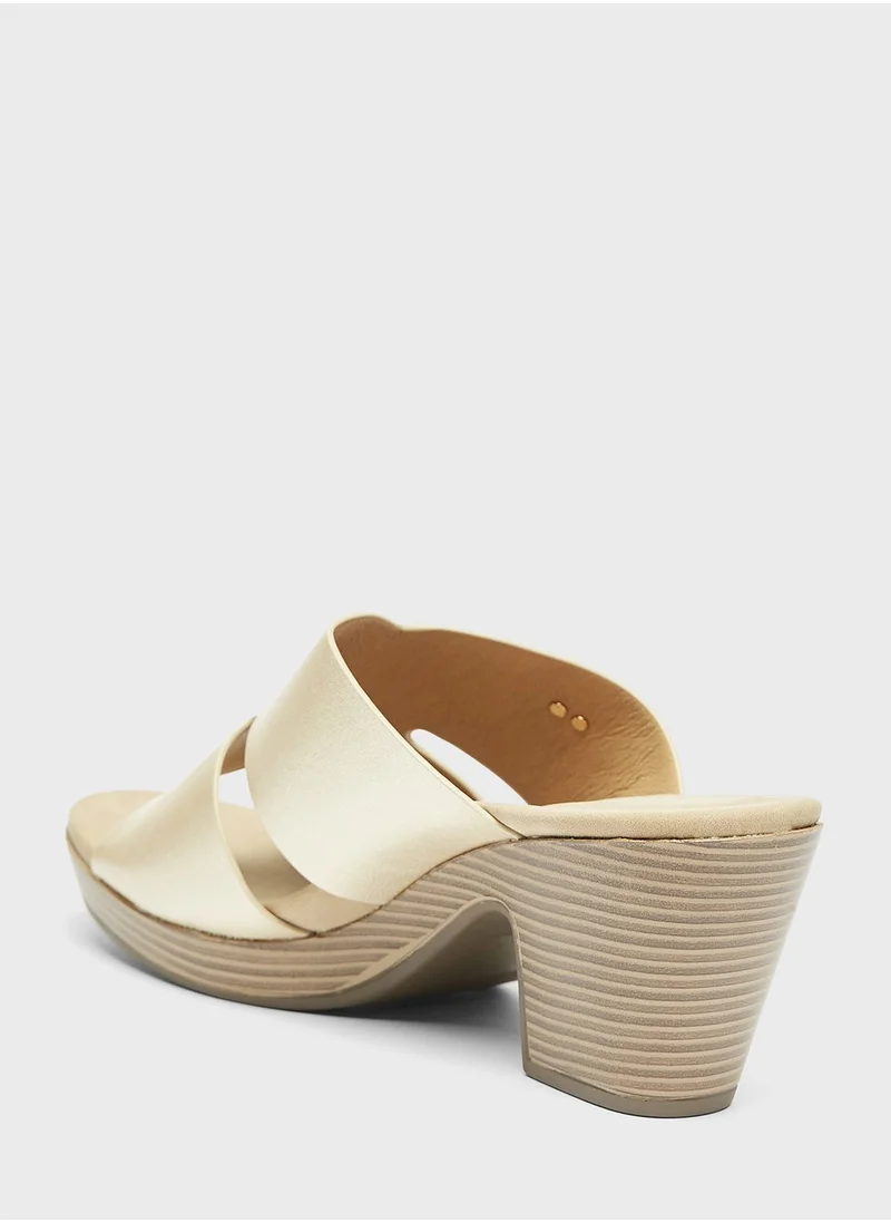 shoexpress Peep Toe Mid Heel Sandals