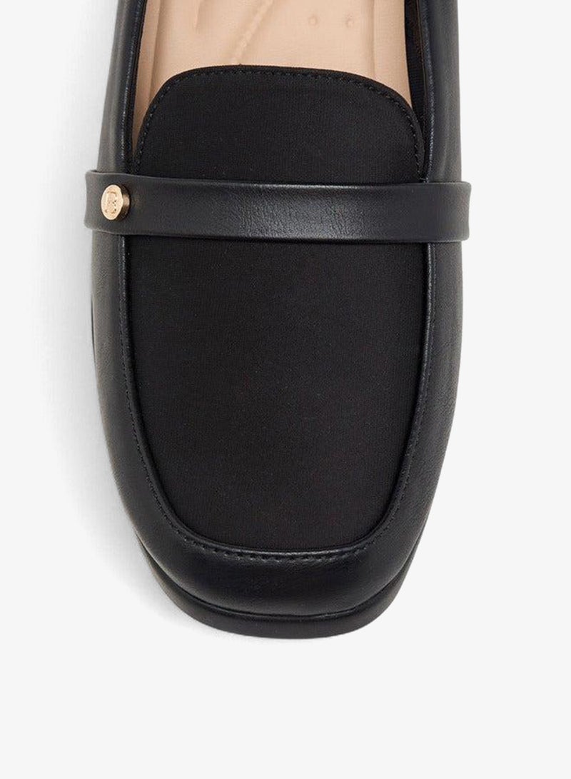 فلورا بيلا من شو إكسبرس شباشب نسائية سهلة الارتداء بكعب ويدج - Image 4