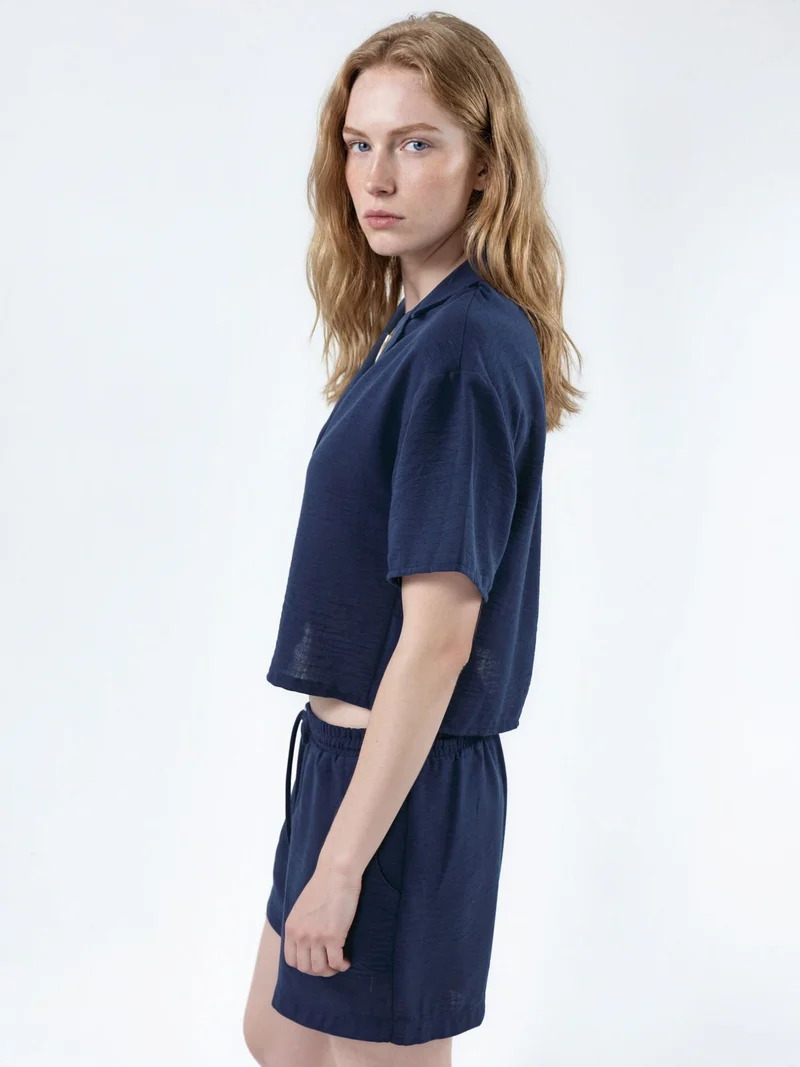 بوسيم BUSEM Textured Crop Shirt with Button Closure