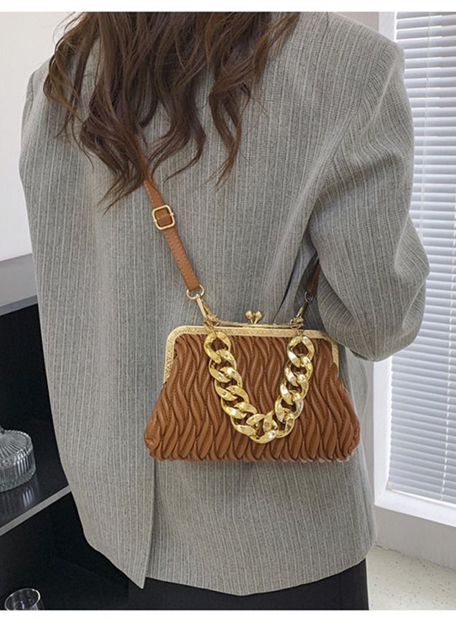 Aethvive Ladies Ruched Kiss Lock Clutch Purse Thick Gold Chain Top Handle Evening Bag Removable Adjustable Shoulder Crossbody Bag Formal Handbag for Eid Wedding Prom Banquet Daily Dating - Image 4
