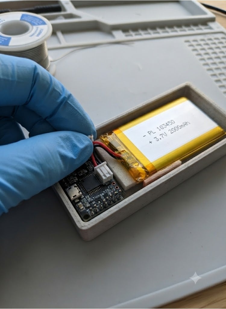 KNP 103450,Rechargeable Lithium Polymer Battery with Protection Circuit Module,3.7V,2000mAh - Image 2