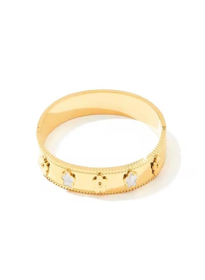 MEENAZ bracelet for woman chain Fashion Stylish Clover Bracelet for Women & Girls | Van Cleef | Aesthetic Jewellery | Valentine Gift for Girlfriend & Wife | Adjustable Wrist Band |anti tarnish gold - Image 5