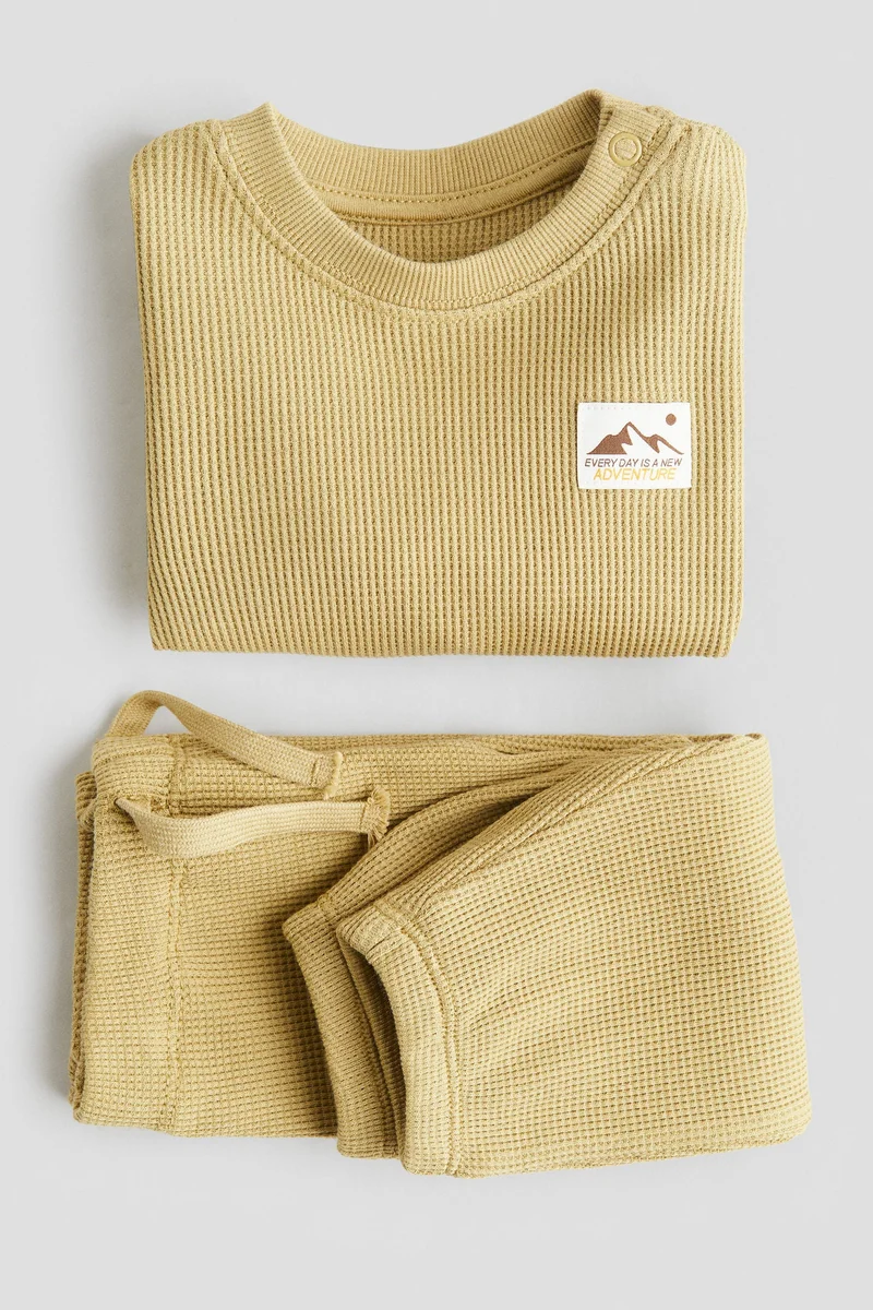 اتش اند ام طقم من القطن بنمط وافل - عبوة من قطعتين