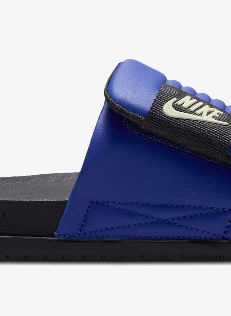 نايكي شباشب رجالية قابلة للتعديل للملعب الخارجي