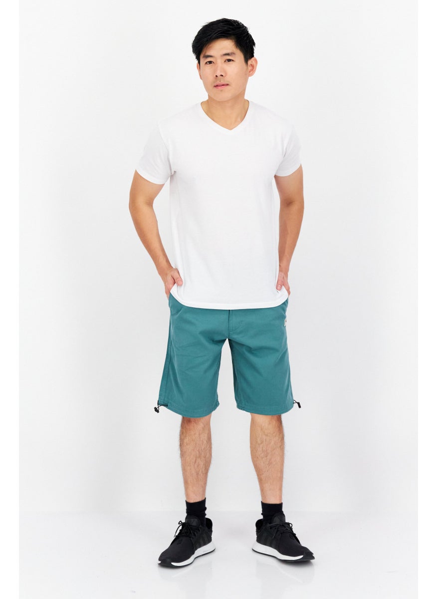 FILA Men Sportswear Fit Teunz Skater Short, Green  - Image 3