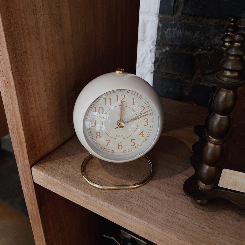 Quartz Desk Clock - Image 5