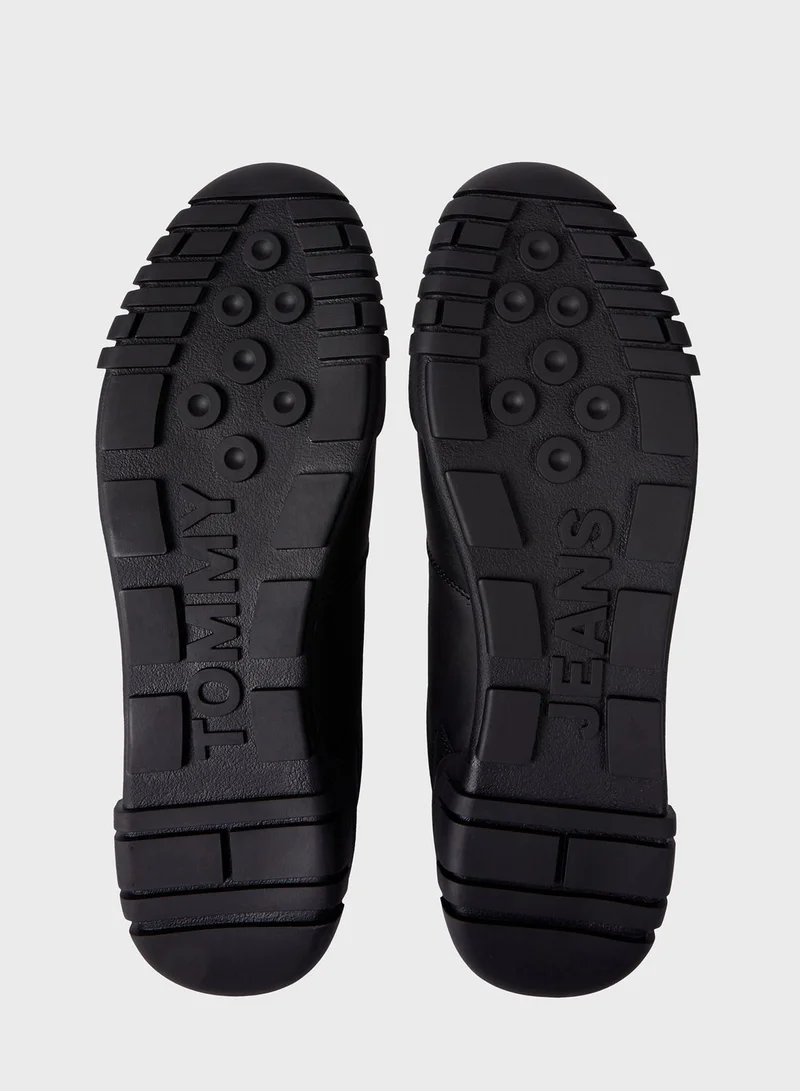 TOMMY JEANS Retro Evolve Low Top Sneakers