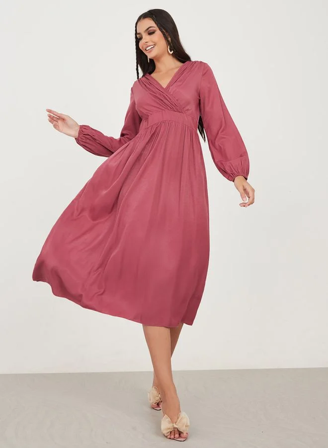 ستايلي فستان ميدي بقصة - ولف أمامي سادة