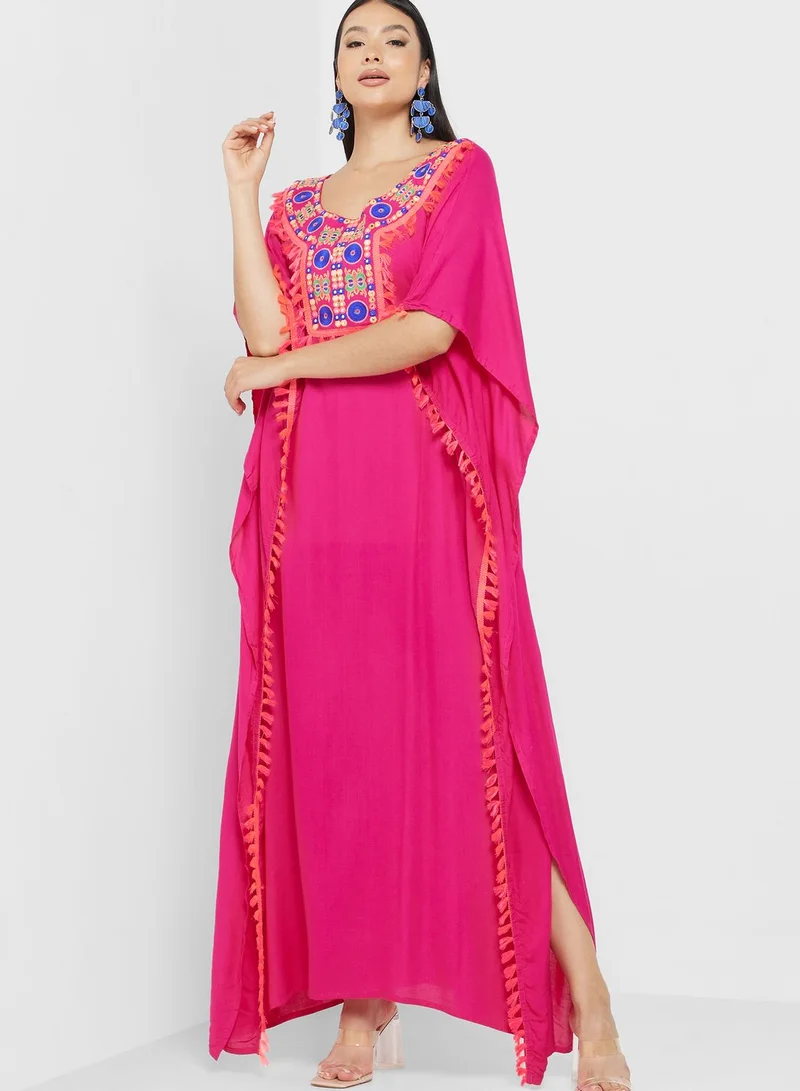 ARABIAN CLOSET Embroidered Flared Sleeve Kaftan