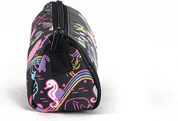 يونايتد كولورز أوف بينتيون . Single Compartment Pencil Bag 03690