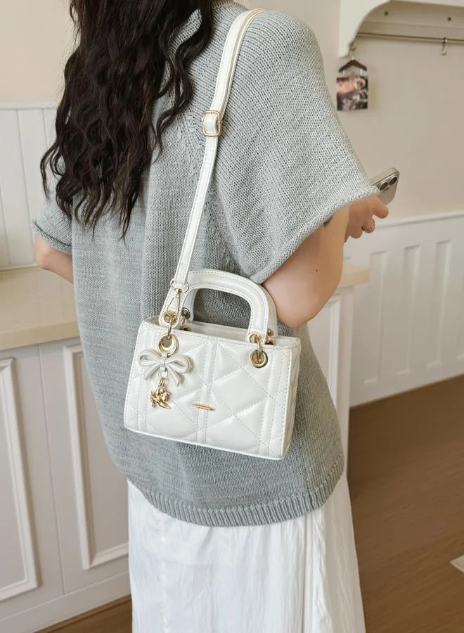 تايك تو Quilted Crossbody Bag with Charms