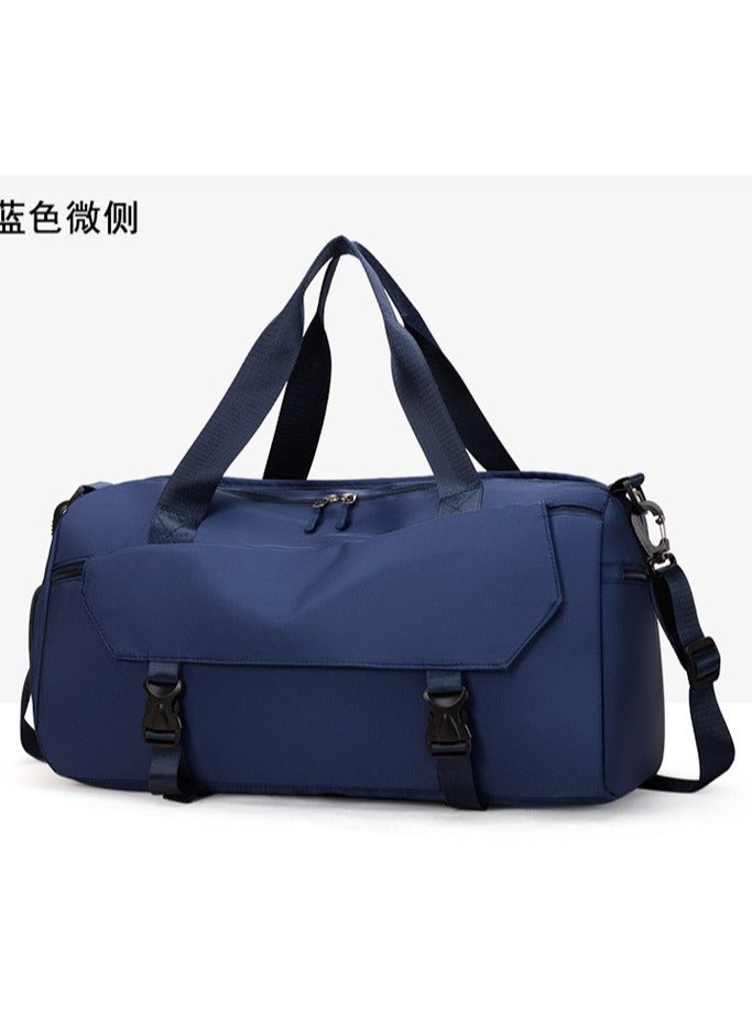 Fashionable duffel bag