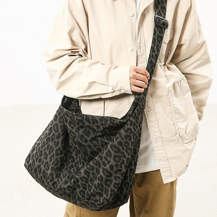 Leopard Print Shoulder Bag Style Lazy Literary Style Camouflage Tote Bag Large Capacity Commuter Shoulder Crossbody Bag For Women - Image 5