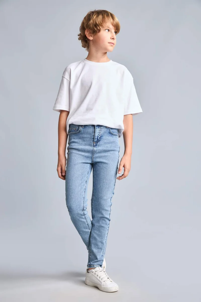 ديفاكتو Slim Fit Jeans
