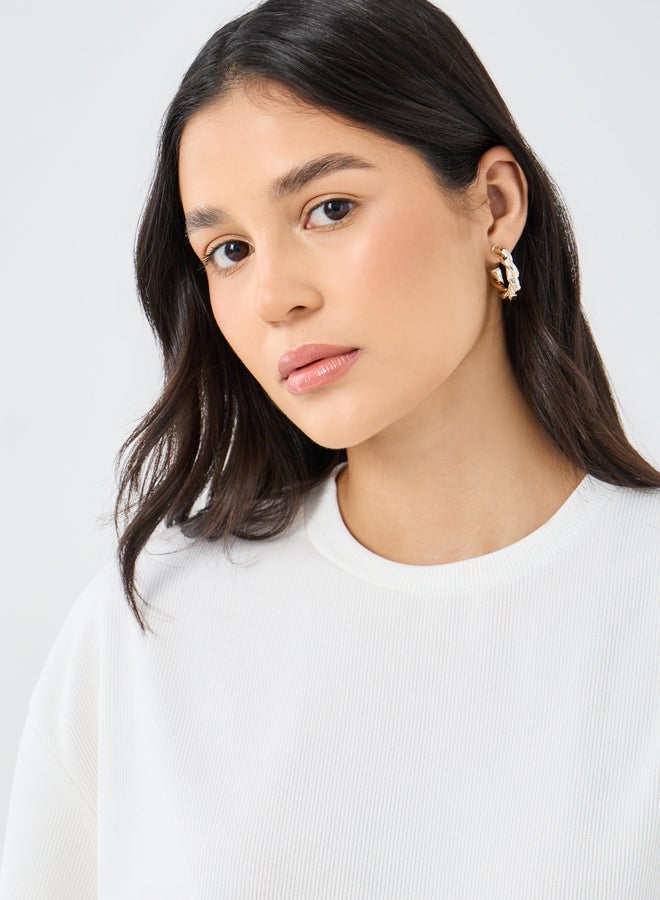 Styli White Contrast Hem Textured Oversized T-Shirt - Image 3