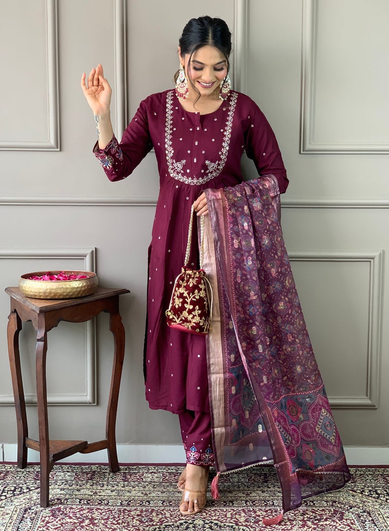 Women Viscose Chanderi aubergine Kurta with pant and heavy embroidery dupatta set  - Image 4
