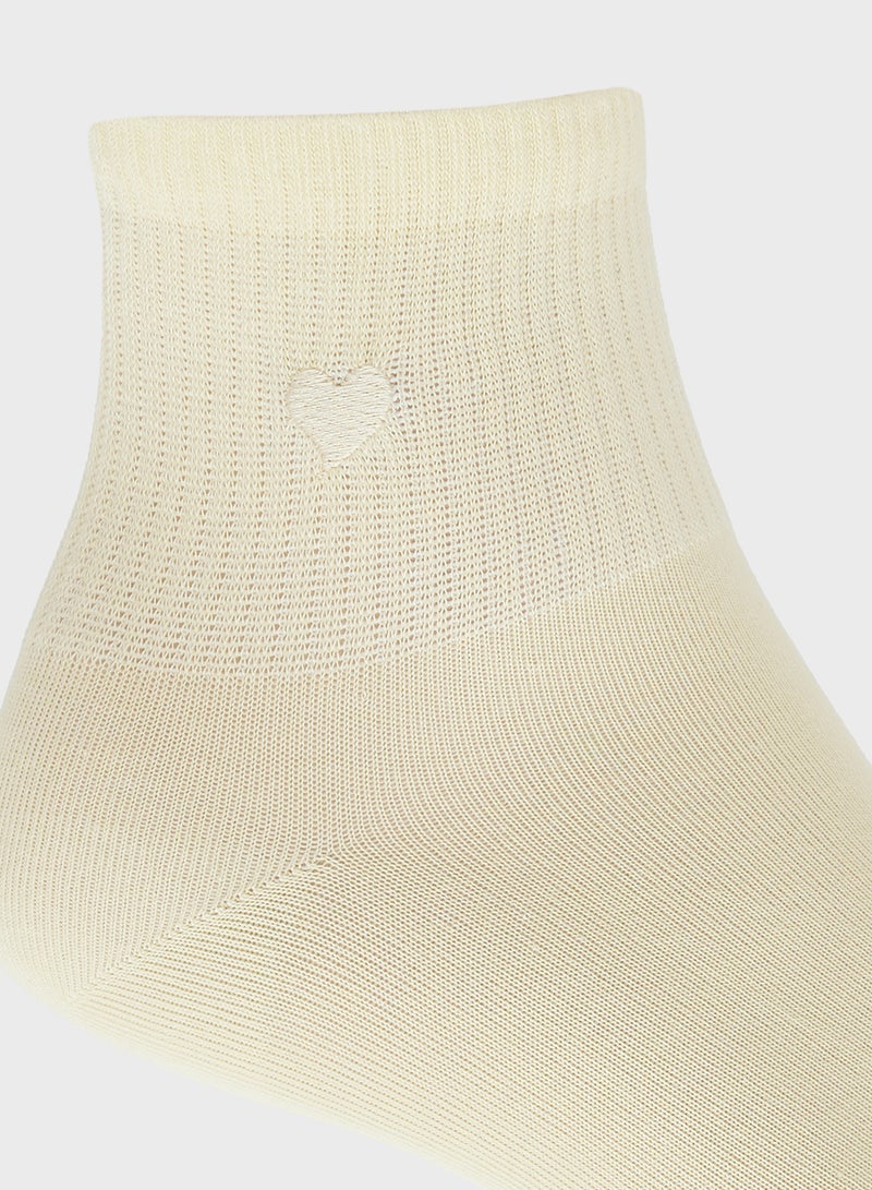 Ginger 3PK Cotton Heart Detail Ankle Socks - Image 5