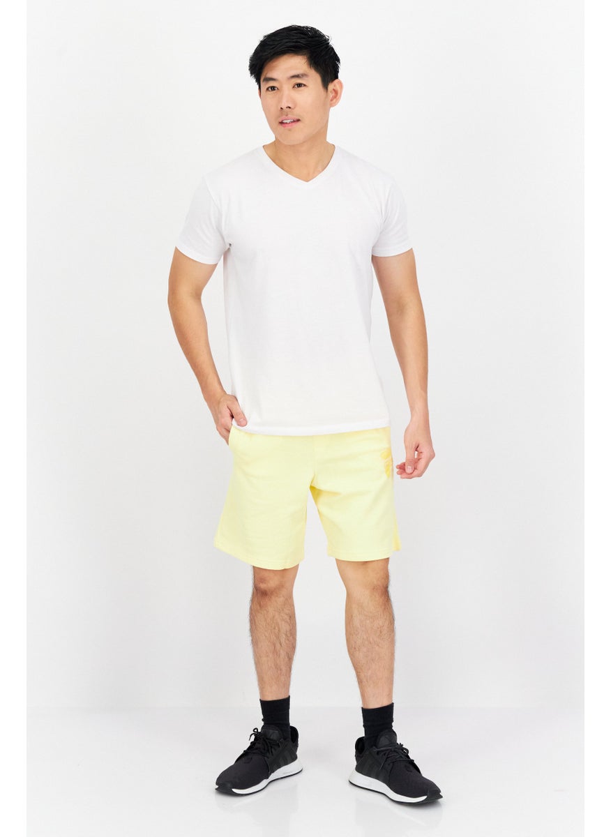 FILA Men Oversized Fit Drawstring Outdoor Short, Yellow  - Image 3