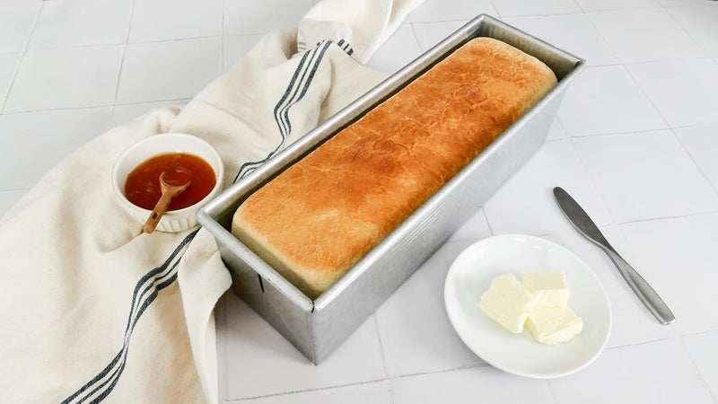 USA Pan Pullman Loaf Pan with Cover, Large w Set of 2 - Image 4