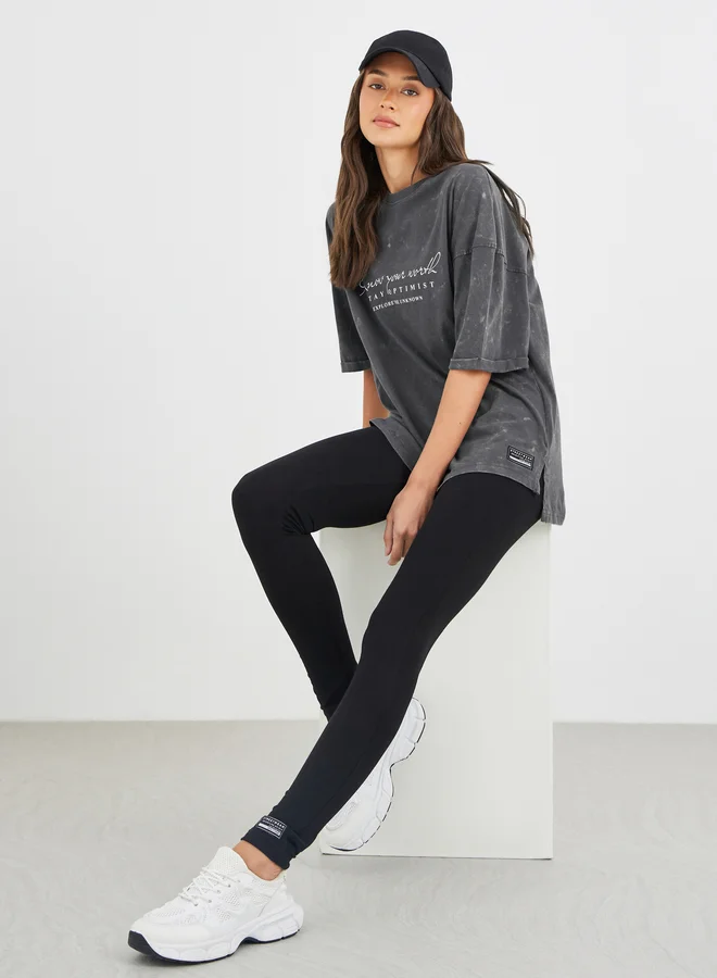 Styli Styli Oversized Longline Acid Washed T-Shirt and Leggings Co-Ords