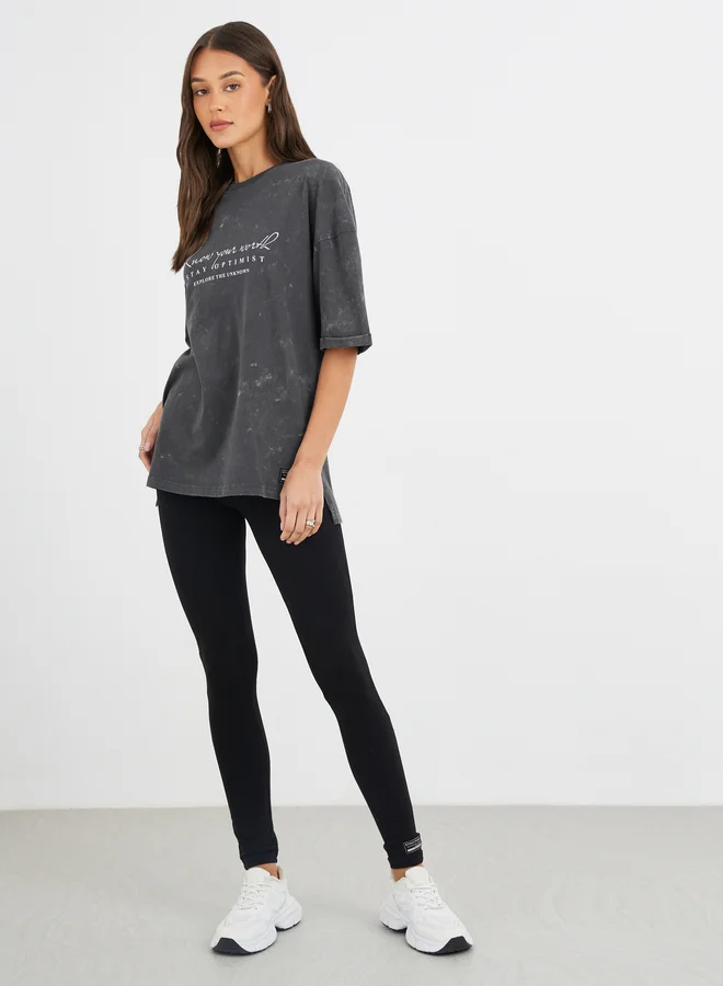 Styli Styli Oversized Longline Acid Washed T-Shirt and Leggings Co-Ords