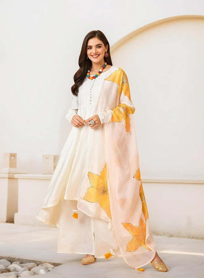 ISHIN Women'S Off White 100% Cotton Solid Pattern Anarkali Kurta Set