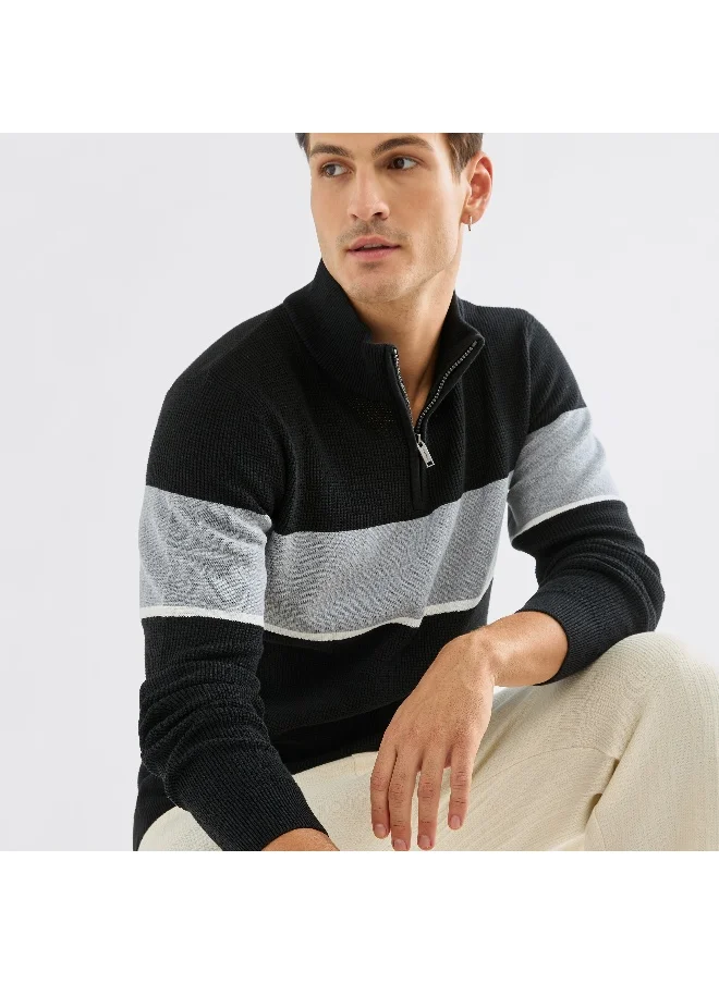 FAV Colourblock High Neck Sweatshirt with Long Sleeves and Zip Closure