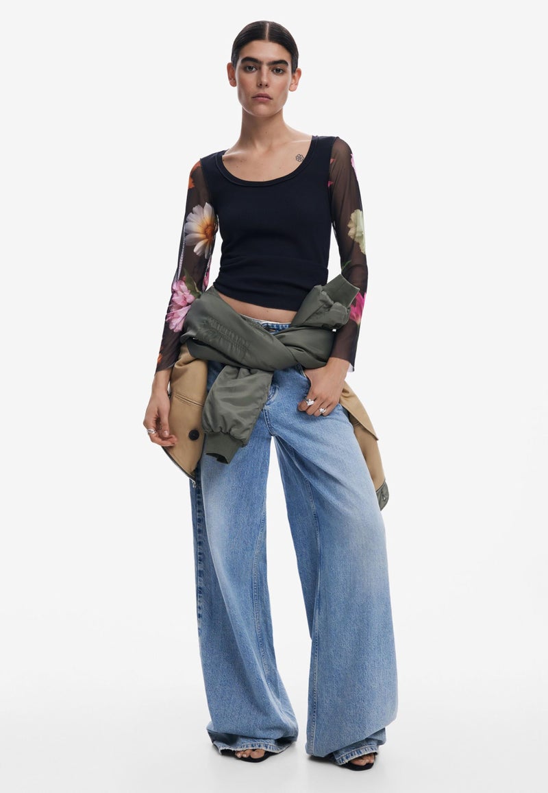 Desigual Women's T-Shirt with Printed Sleeves Black - Image 2