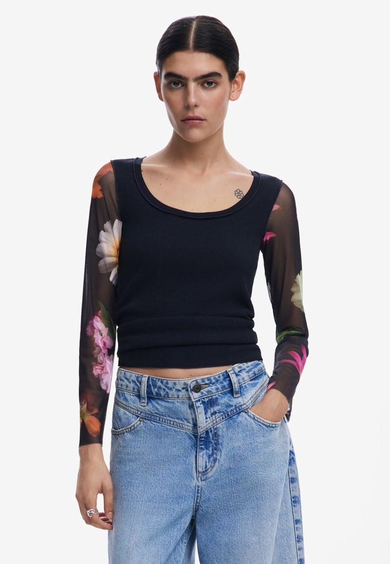 Desigual Women's T-Shirt with Printed Sleeves Black - Image 3