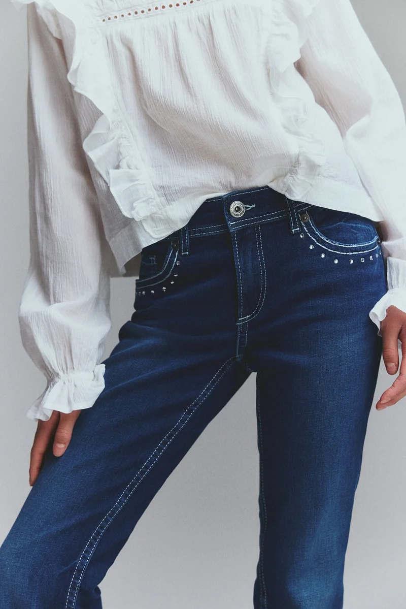 اتش اند ام جينز واسع ومزخرف