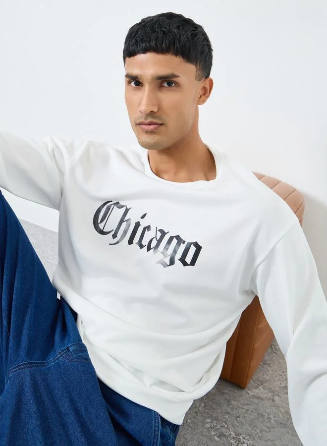 تايك تو سويت شيرت مطبع بطبعة جرافيك