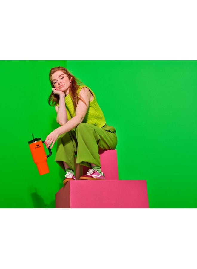 ستانلي كوب ستانلي كوينشر H2.0 مع ماصة، سعة 40 أونصة | غطاء فلوستيت بثلاثة أوضاع | متوافق مع حامل أكواب للسفر | كوب معزول من الفولاذ المقاوم للصدأ | خالٍ من مادة BPA | برتقالي نيون - Image 4