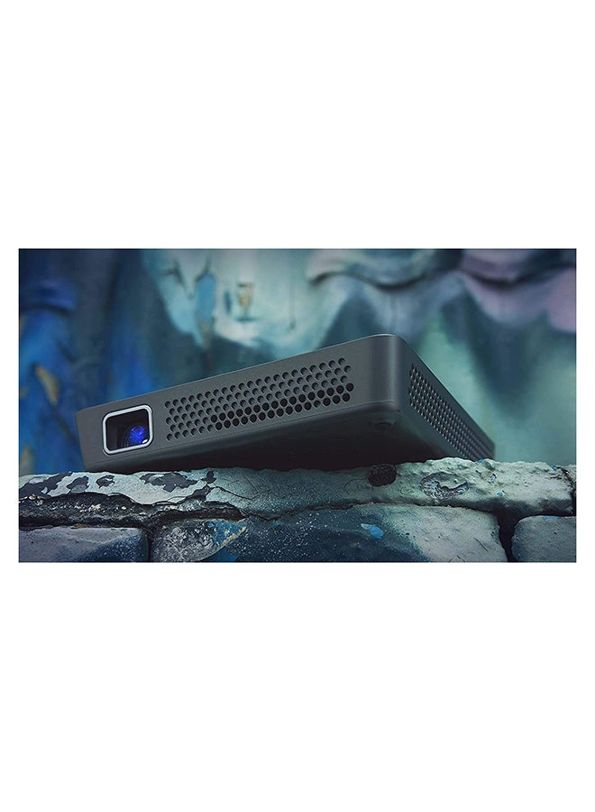 HP جهاز بروجيكتور لاسلكي صغير ومحمول يتميز بإضاءة LED مع مكبر صوت مدمج ببطارية قابلة لإعادة الشحن 99-002-00101-000 رمادي فضي - Image 3
