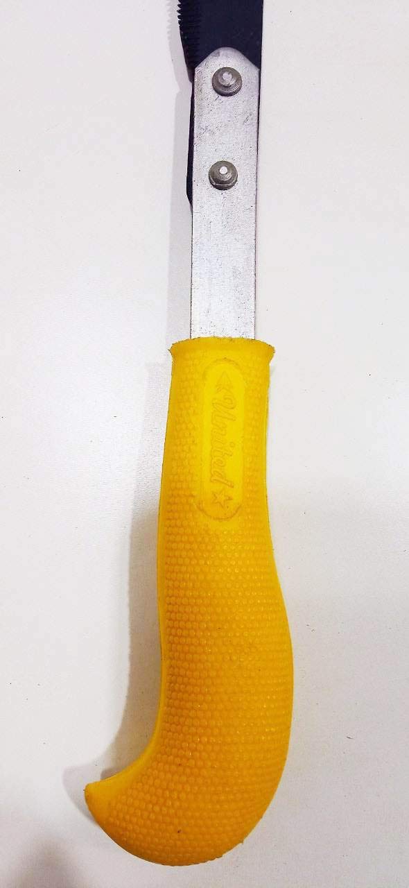 FTE FTE Yellow Pruning curved saw Fiber Handle Traditional handsaw light weight for Grass Cutting Gardening and Agriculture purpose Medium Size 33 cm  - Image 3