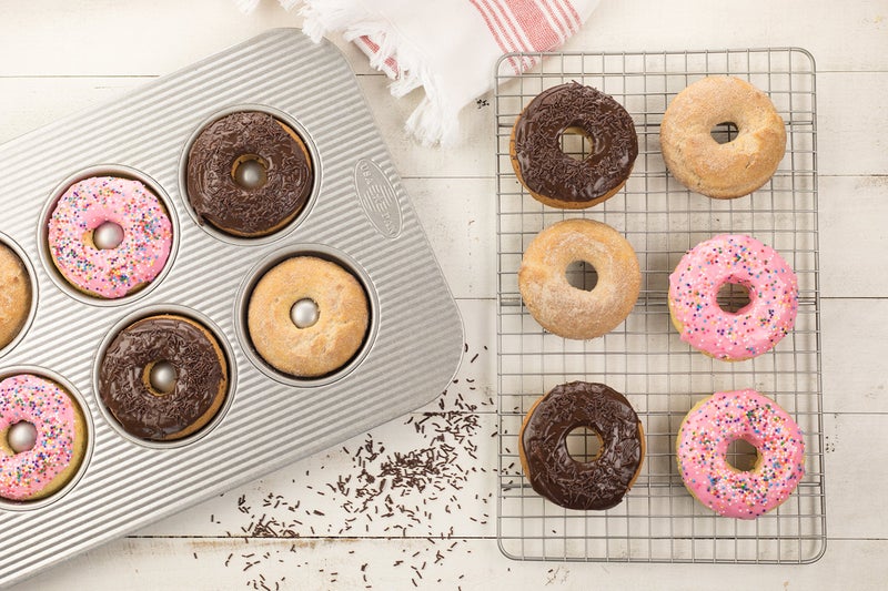 USA Pan Bakeware Aluminized Steel Donut Pan, 6-Well - Image 2