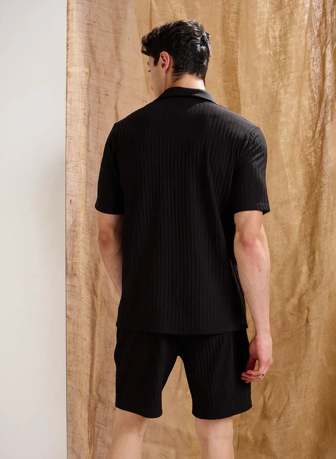 SASSAFRAS Sassafras Men Black Textured Relaxed Fit Shorts with Drawstring Waist