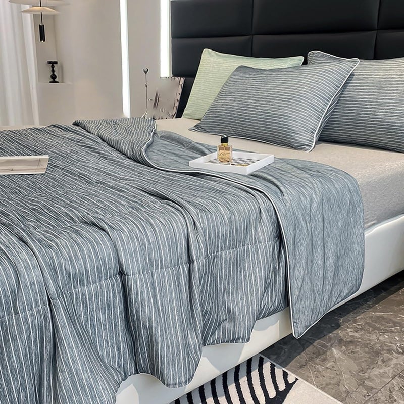 GIZNXBA Reversible Cooling Comforter for All Season Down Alternative Duvet for Hot Sleepers and Night Sweats,Washable Lightweight Cooling Blanket for Summer(Color:/Gray C,Size:200X230 cm) - Image 1