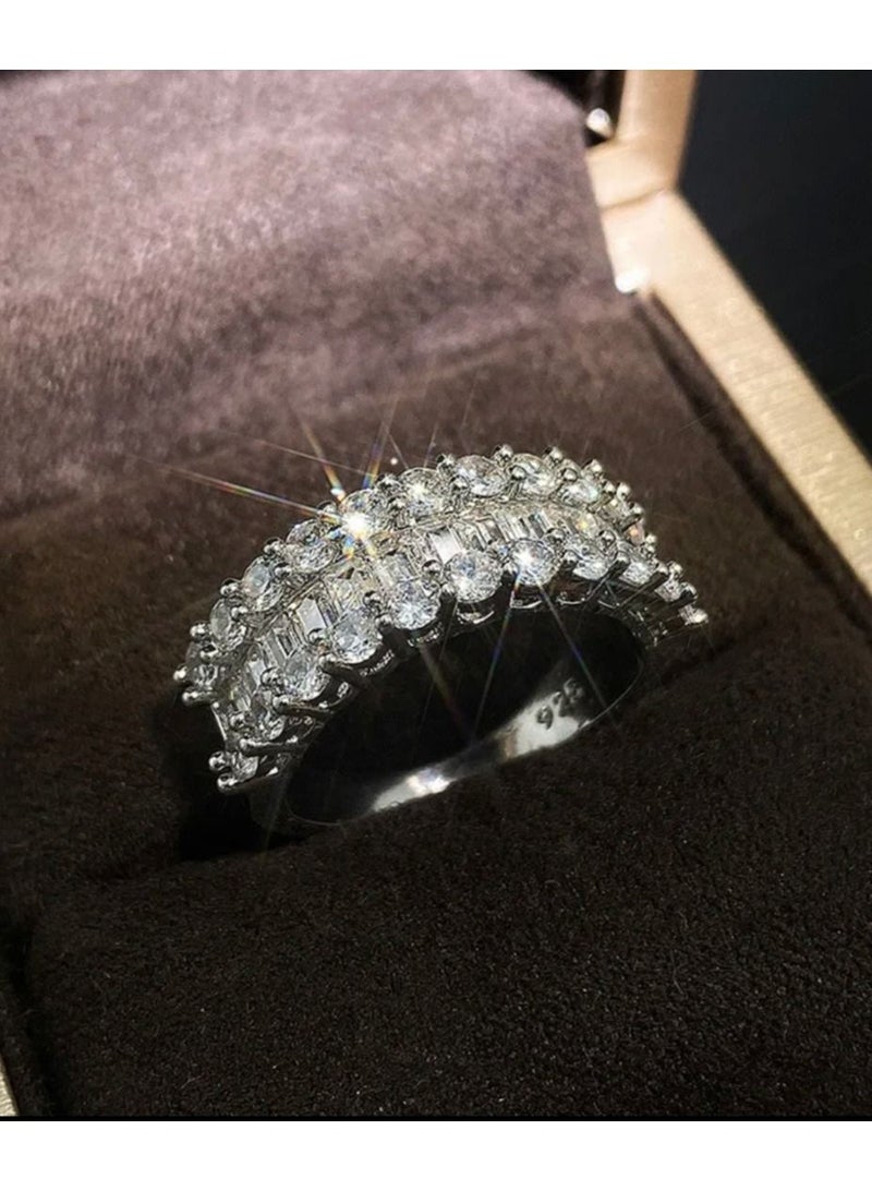 استراتيجية خاتم مصنوع من الفضة الإسترليني عيار 925 ومرصع بالزكرونيا المكعبة - Image 1